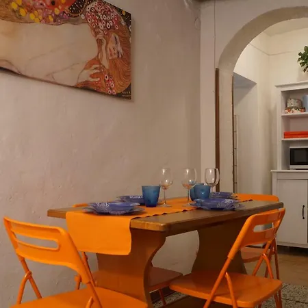 Casa Zia Seconda דירה *
