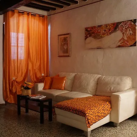 Casa Zia Seconda 公寓 *